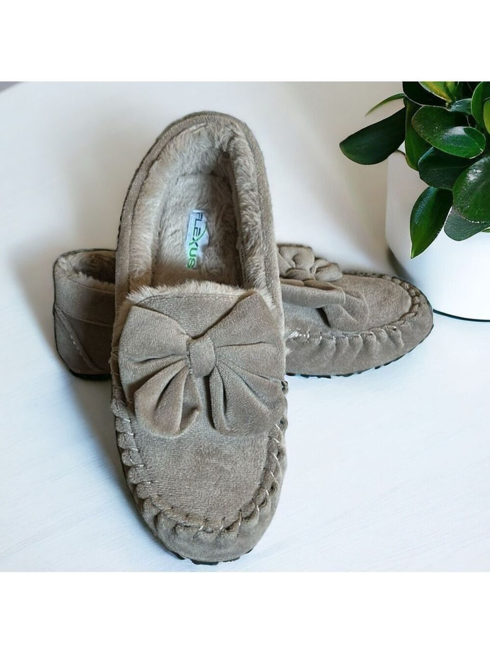 Flexus Bellina Slippers Tan Faux Suede with Plush Faux Fur Lining Size 10